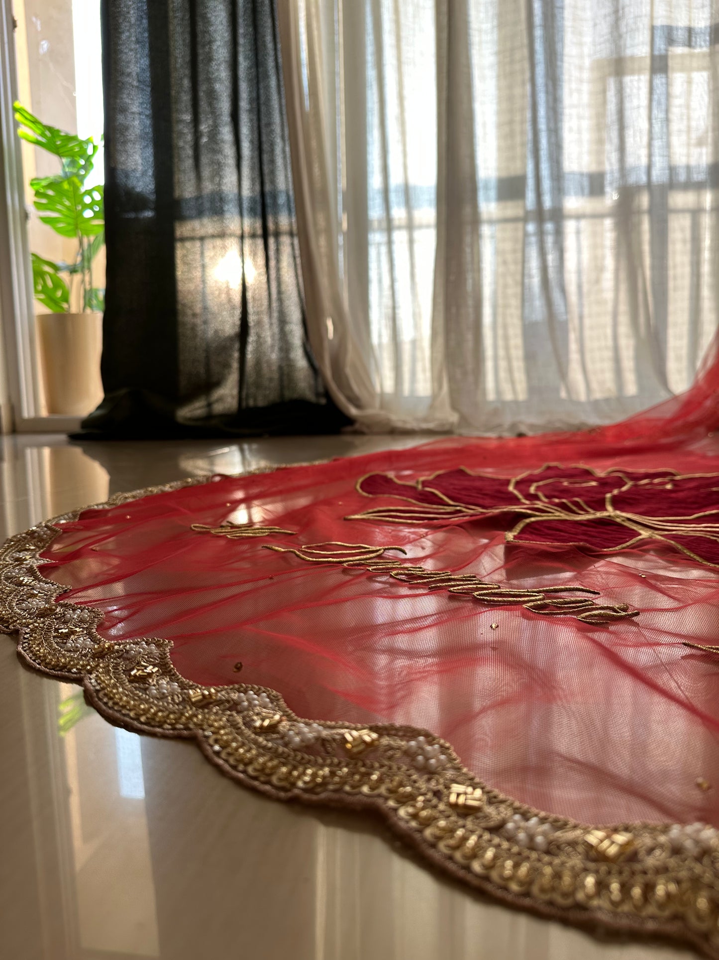 Divine Bloom – Maroon Bridal Veil with Lotus Appliqué and Personalized Elegance