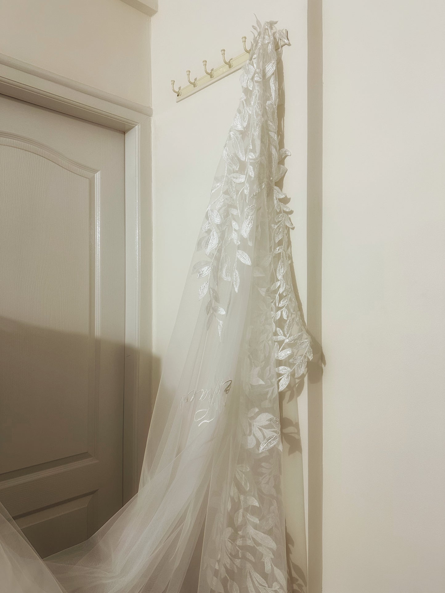 A Leafy Affair : Hand-Embroidered White Cathedral Veil with Signature Name Detail