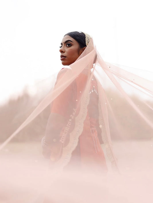 Peachy Love : No-Join Peach Veil in Luxe Illusion Tulle