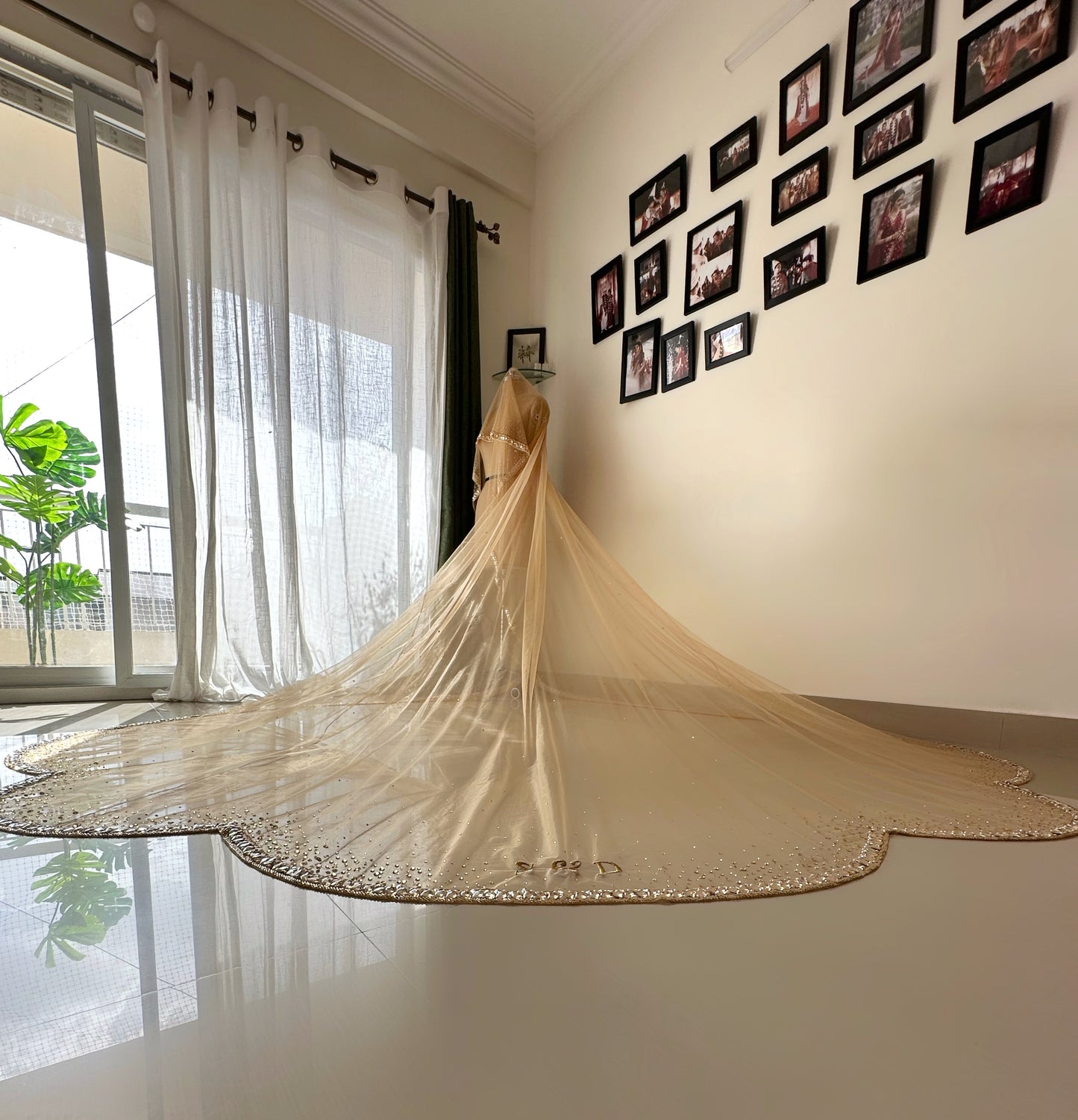 Sun-Kissed Petals – Luxury Champagne Bridal Veil with Ombre Stones, Petal-Cut Trail & Personalized Initials | Cathedral Length Veil