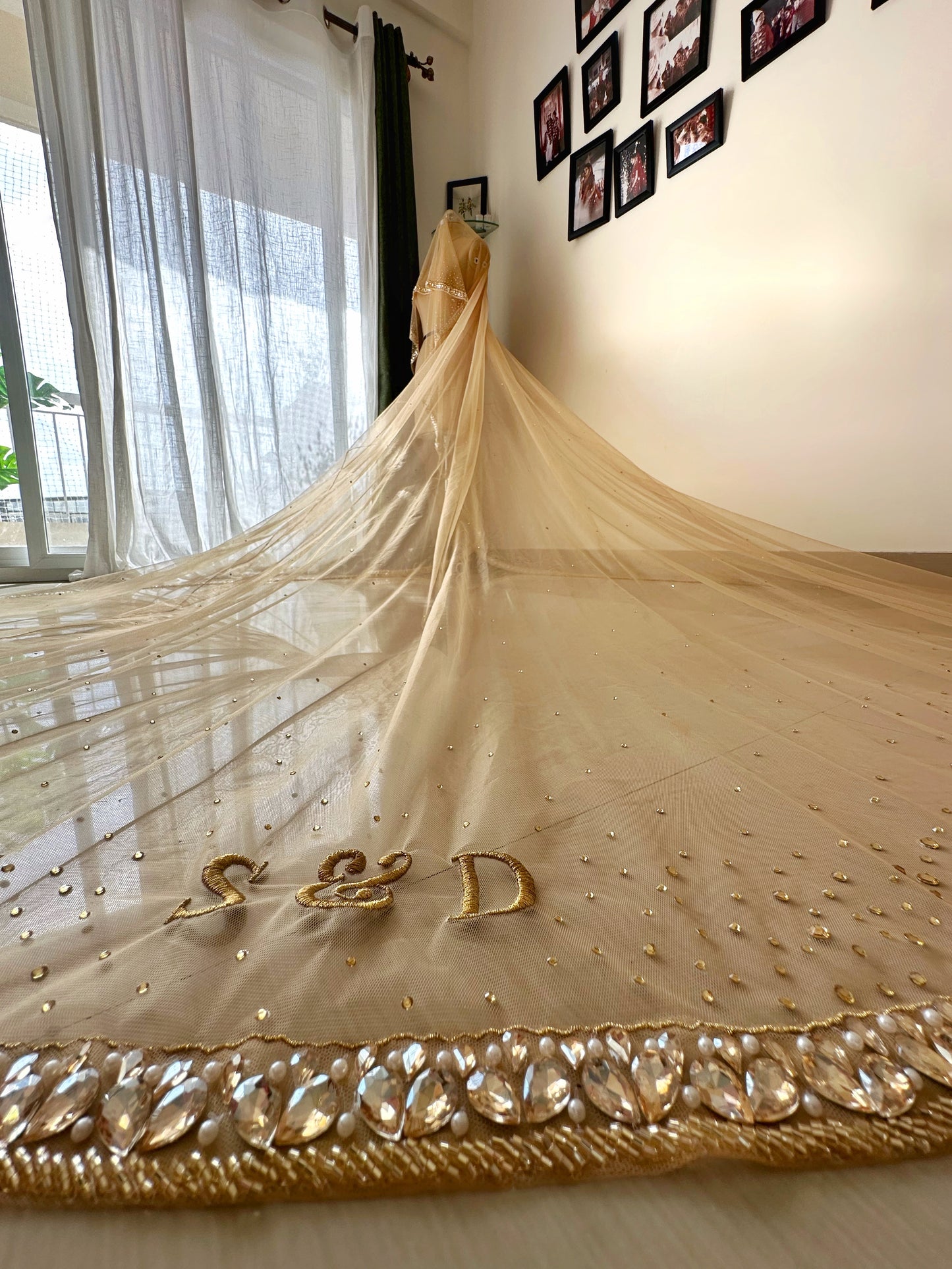 Sun-Kissed Petals – Luxury Champagne Bridal Veil with Ombre Stones, Petal-Cut Trail & Personalized Initials | Cathedral Length Veil