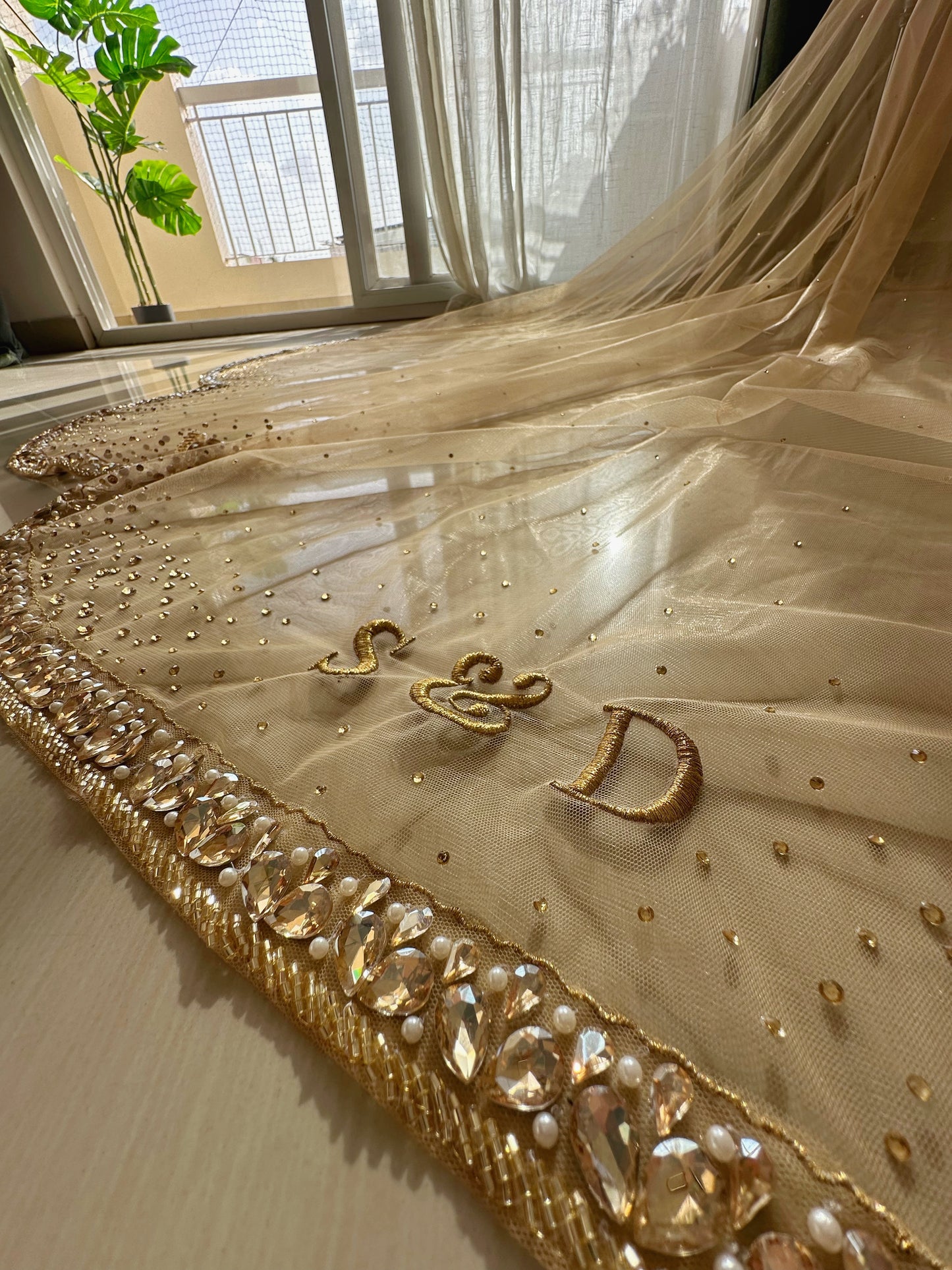 Sun-Kissed Petals – Luxury Champagne Bridal Veil with Ombre Stones, Petal-Cut Trail & Personalized Initials | Cathedral Length Veil